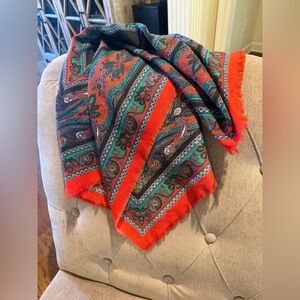 Vintage The Specialty House Inc. Made In Italy Fringed Paisley Print Scarf ***